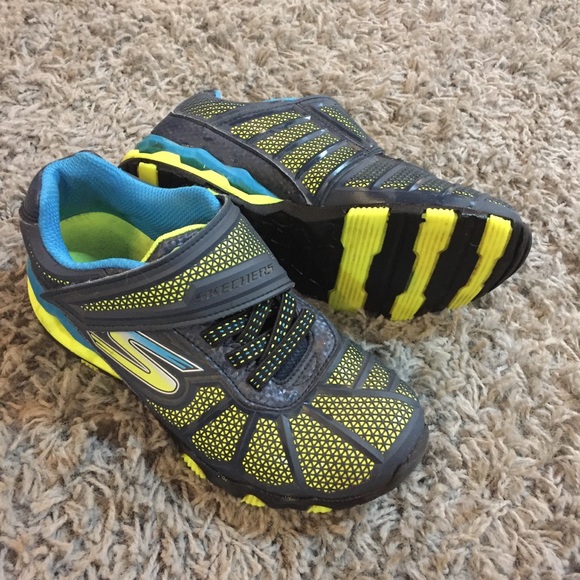 skechers water resistant